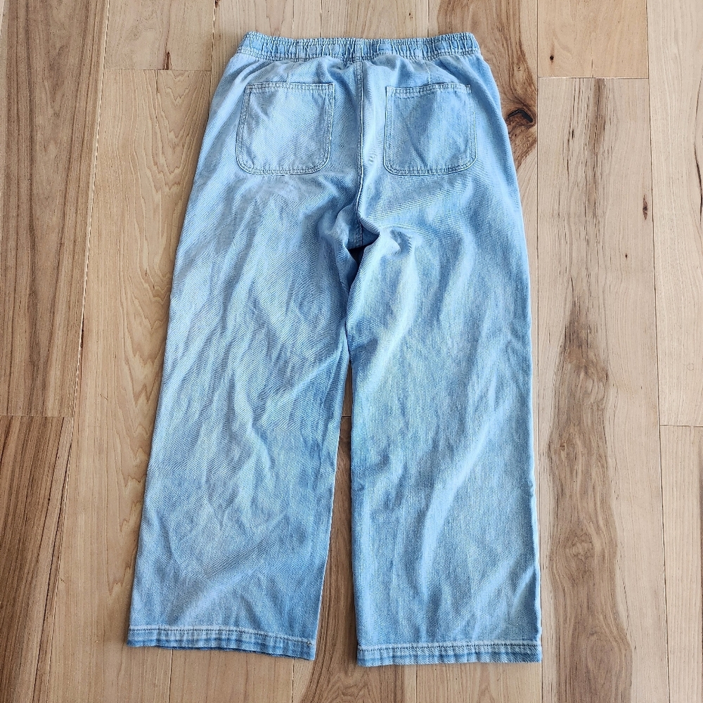 Gap High Rise Wide-Leg Pull-On Jeans - Picture 5 of 6